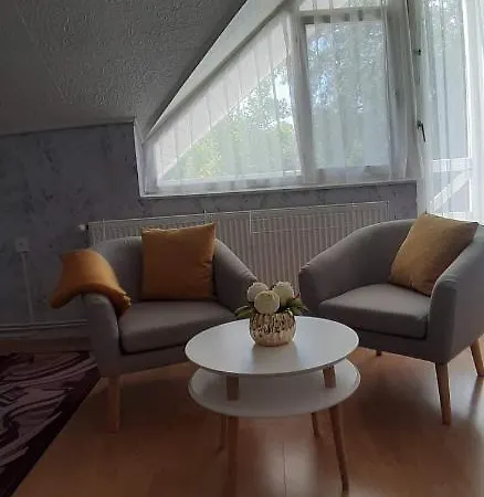 Apartamento Lila Ház