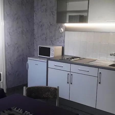 Apartamento Lila Ház